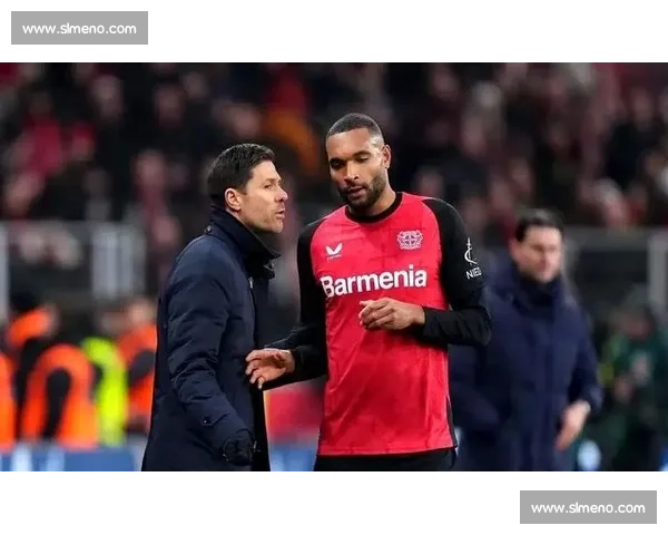 贝林厄姆复出倒逼阿隆索变阵：433 与 442 的战术博弈