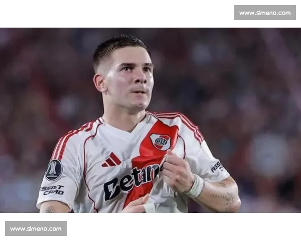 贝林厄姆复出倒逼阿隆索变阵：433 与 442 的战术博弈